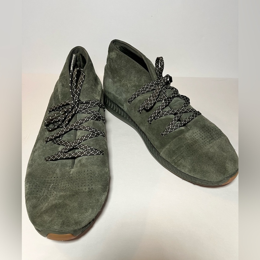 Underarmour Unique  Veloce Chukka Mid Suede Olive Green Causal Shoes  Mens 12